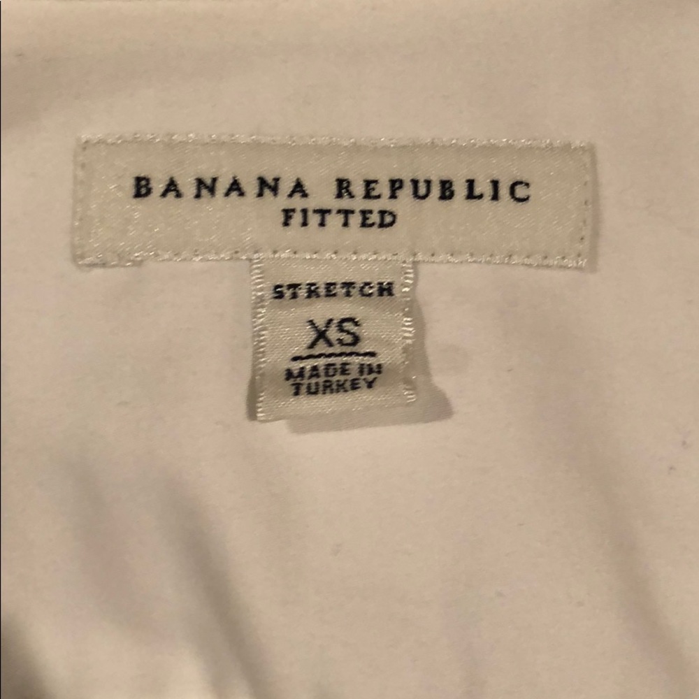Banana Republic Fitted Button Down Collared Shirt. - image 5
